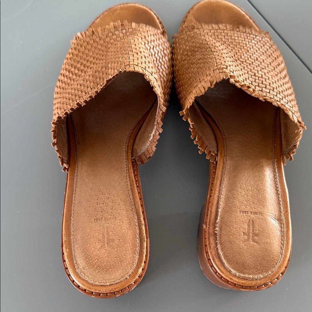 Frye Cindy Woven Leather Slide Mule Block Heel Size 7.5 - Picture 4 of 8